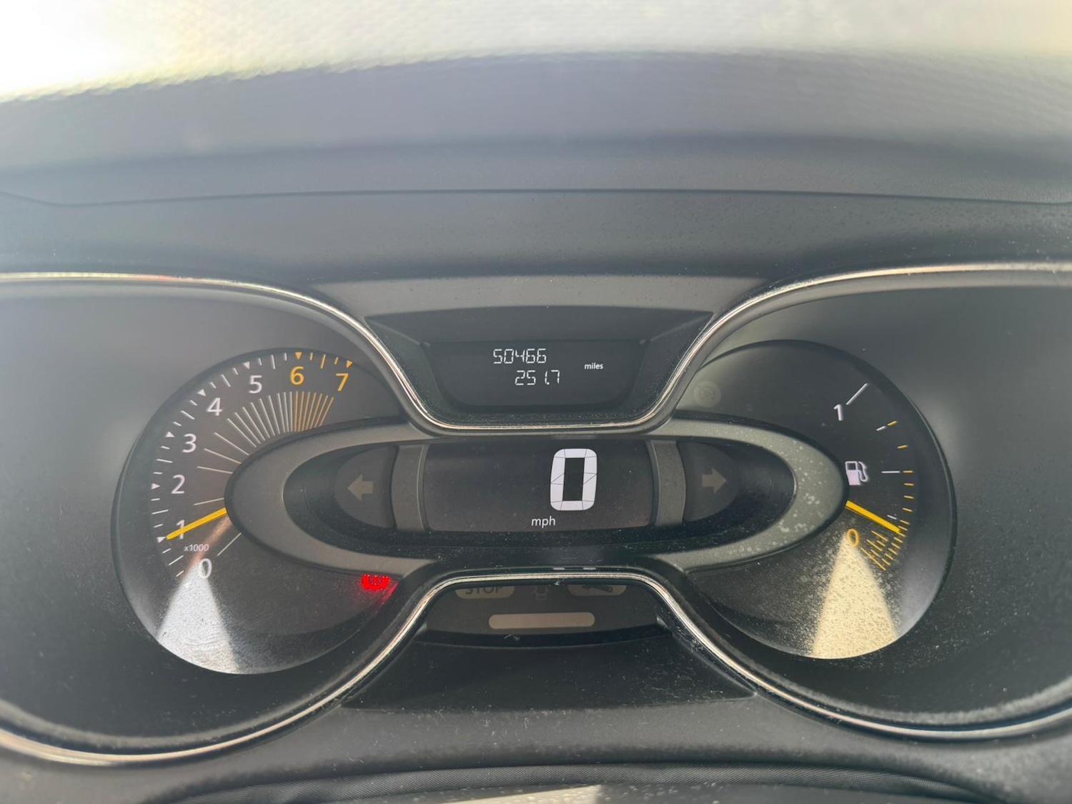 Used Renault Captur 2014 for sale - 77993108: Photo 27