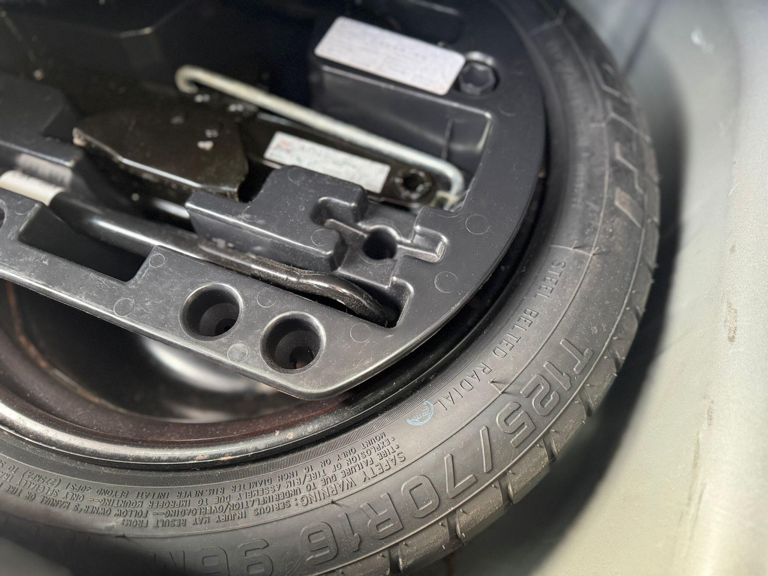 Used Renault Captur 2014 for sale - 77993108: Photo 41