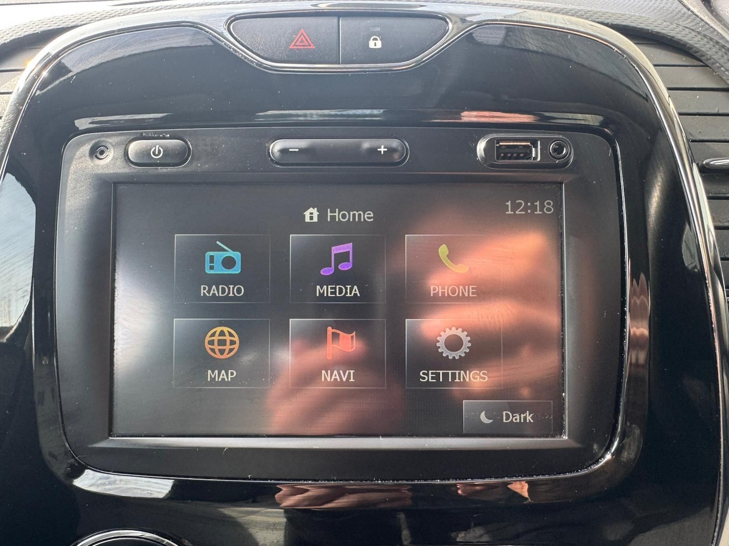 Used Renault Captur 2014 for sale - 77993108: Photo 42