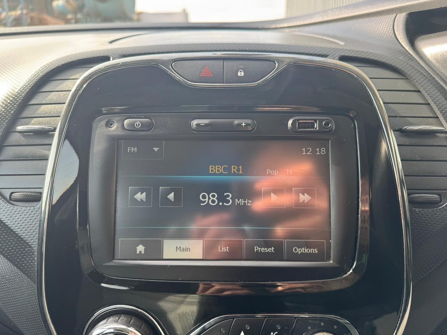 Used Renault Captur 2014 for sale - 77993108: Photo 43