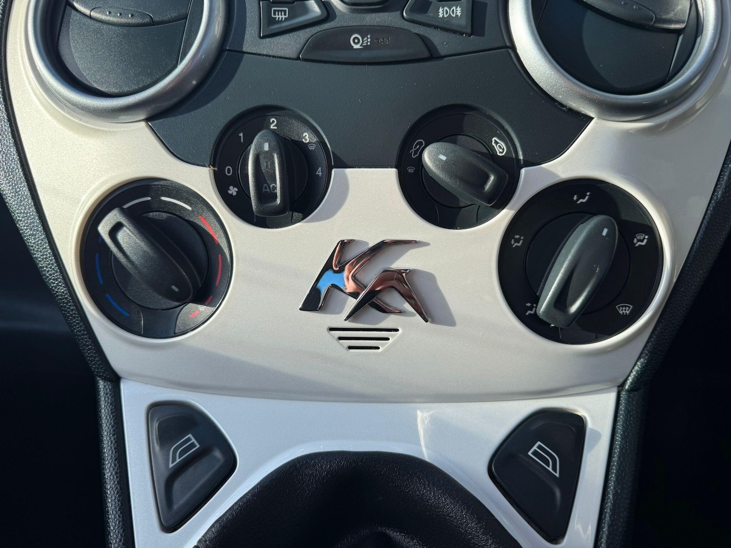 Used Ford Ka 2016 for sale - 77315242: Photo 20