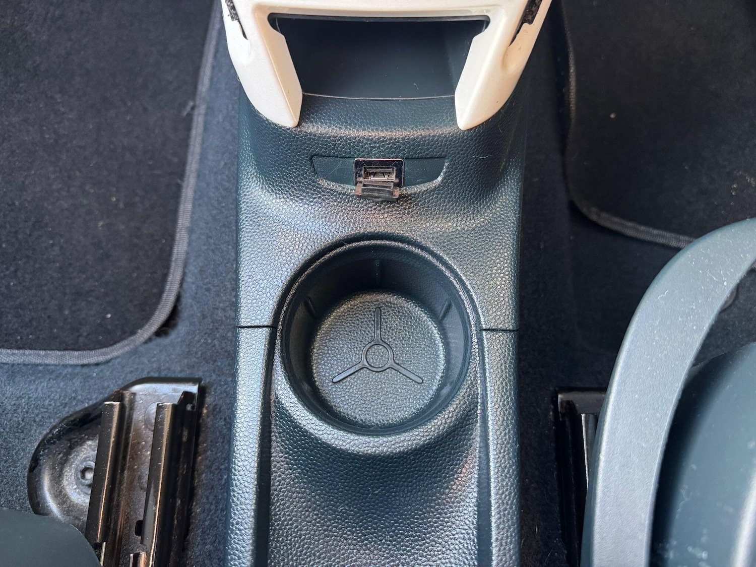 Used Ford Ka 2016 for sale - 77315242: Photo 21