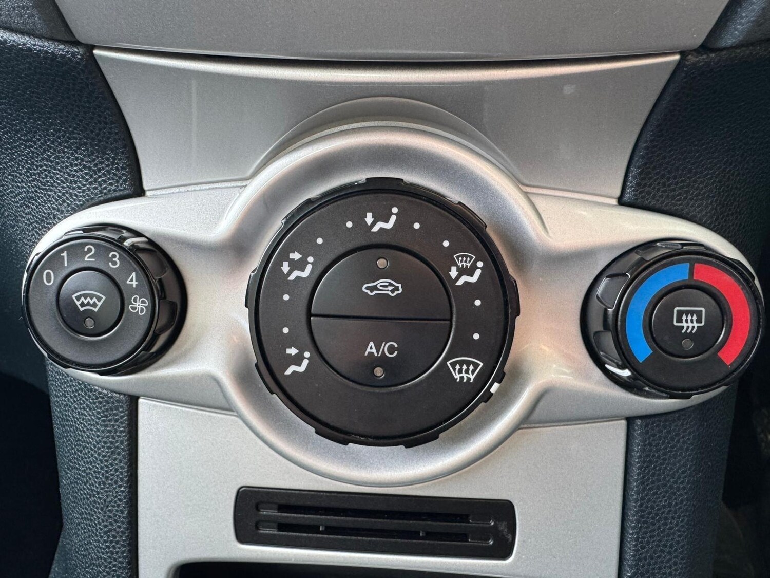 Used Ford Fiesta for sale - 77657777: Photo 18