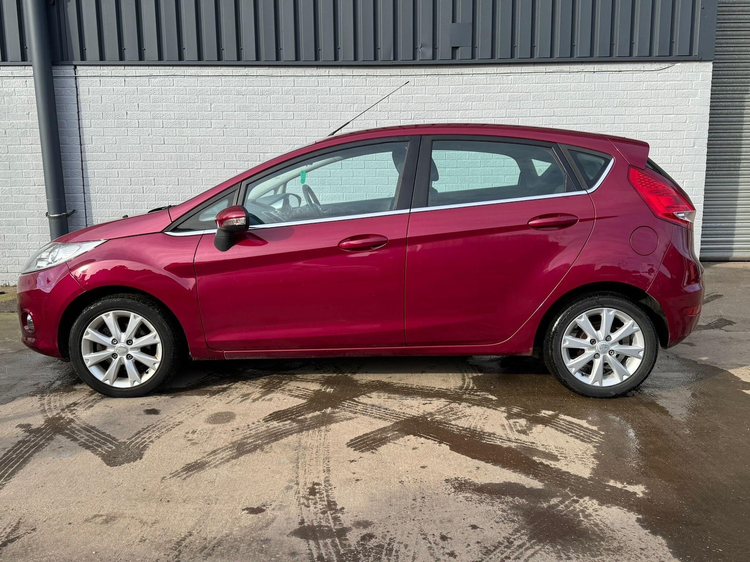 Used Ford Fiesta for sale - 77657777: Photo 5