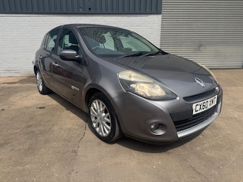 Used Renault Clio 2010 for sale - 78751737: Photo