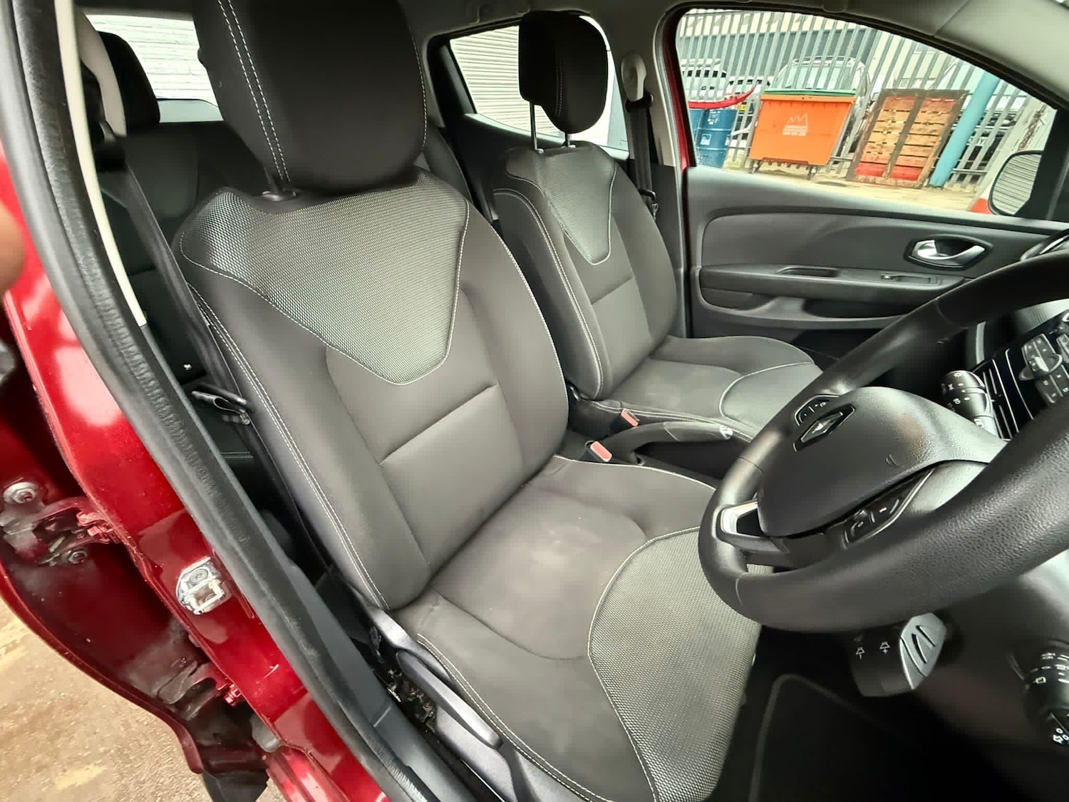 Used Renault Clio 2017 for sale - 77040997: Photo 12