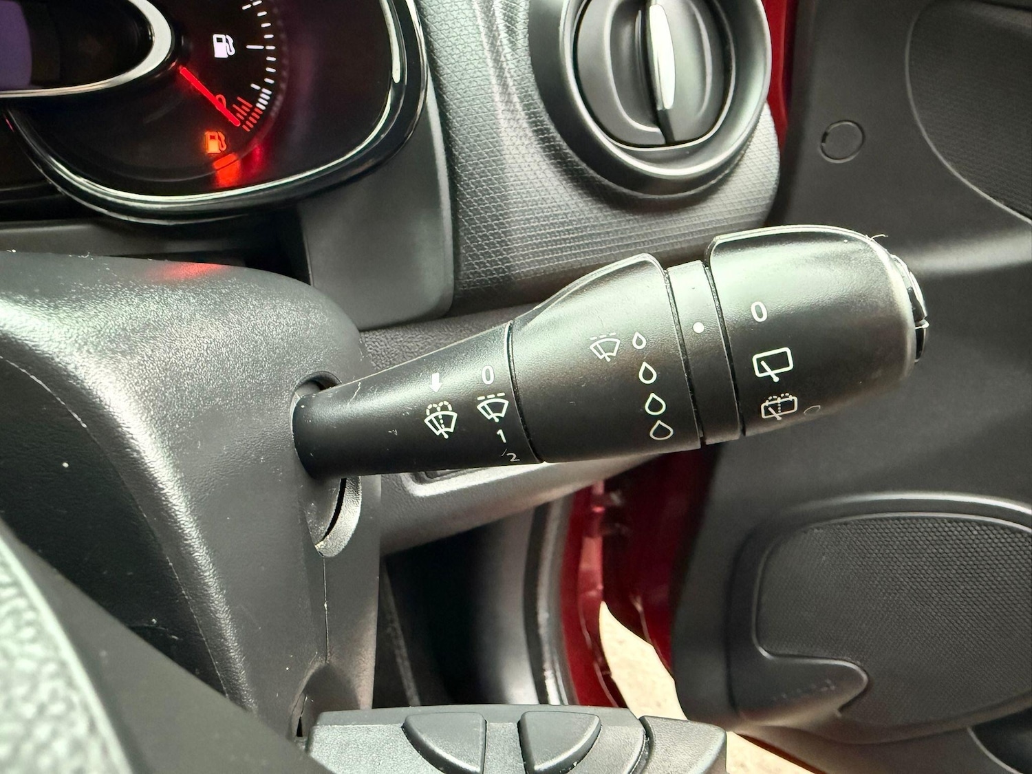 Used Renault Clio 2017 for sale - 77040997: Photo 21