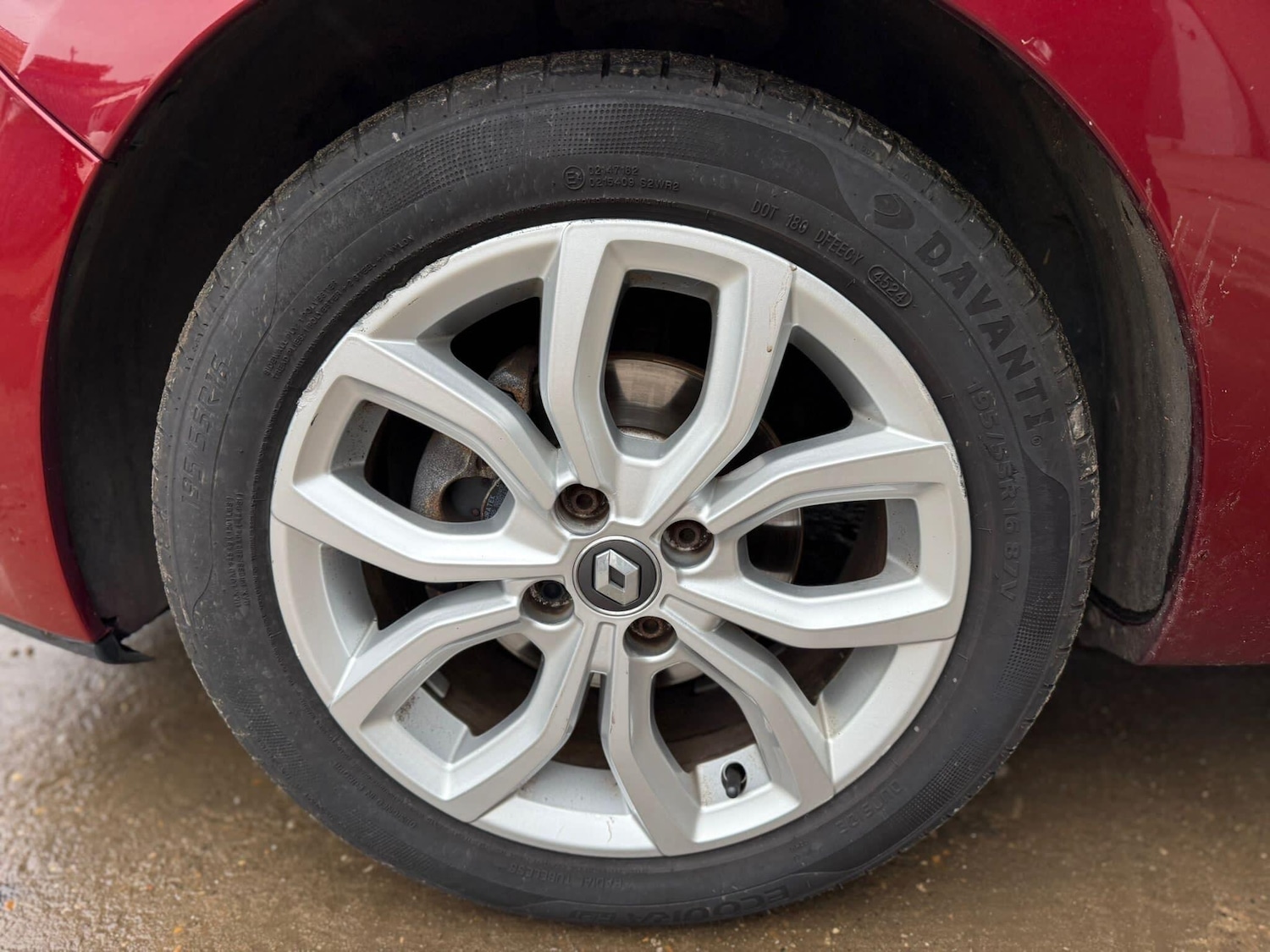 Used Renault Clio 2017 for sale - 77040997: Photo 28