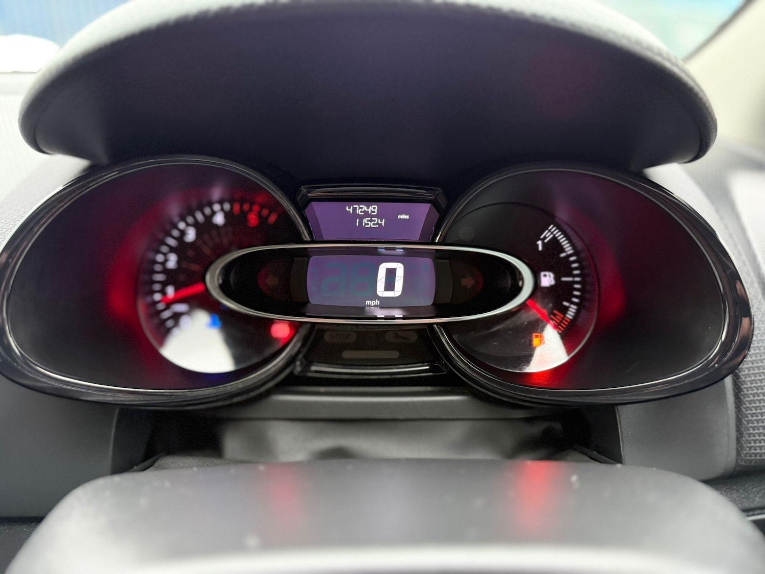 Used Renault Clio 2017 for sale - 77040997: Photo 30