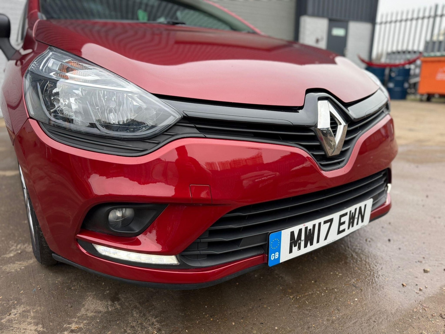 Used Renault Clio 2017 for sale - 77040997: Photo 37