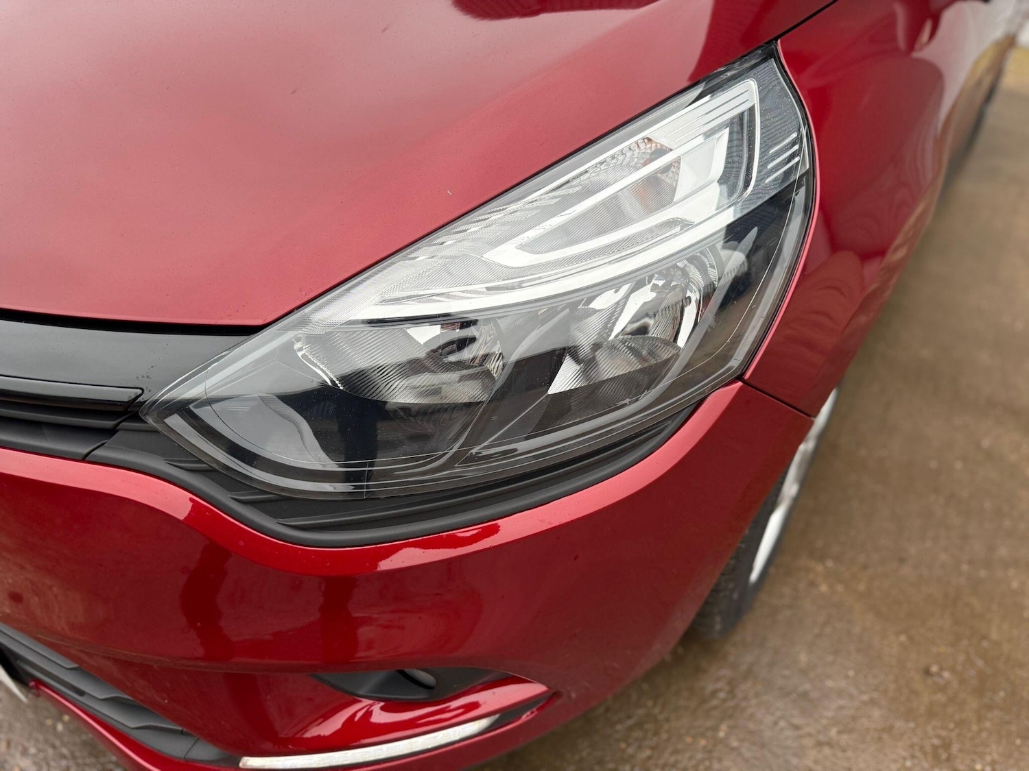 Used Renault Clio 2017 for sale - 77040997: Photo 38