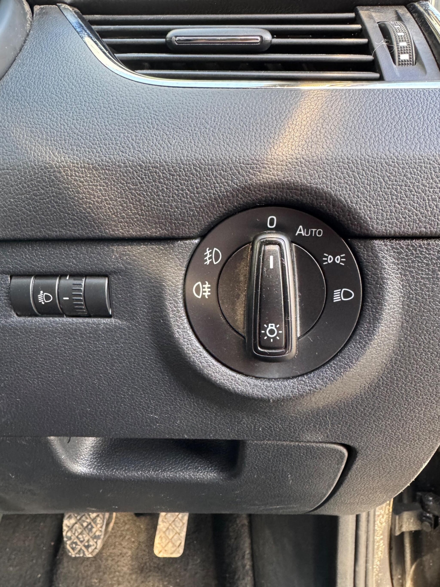 Used Skoda Octavia 2013 for sale - 76935940: Photo 21