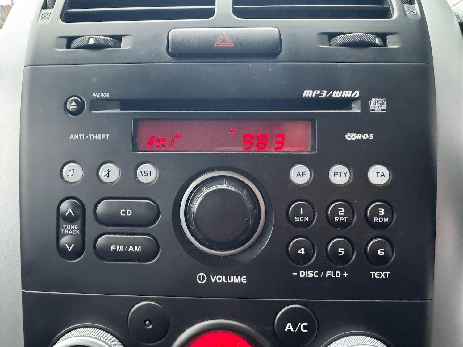 Used Suzuki Grand Vitara 2011 for sale - 77376124: Photo 23