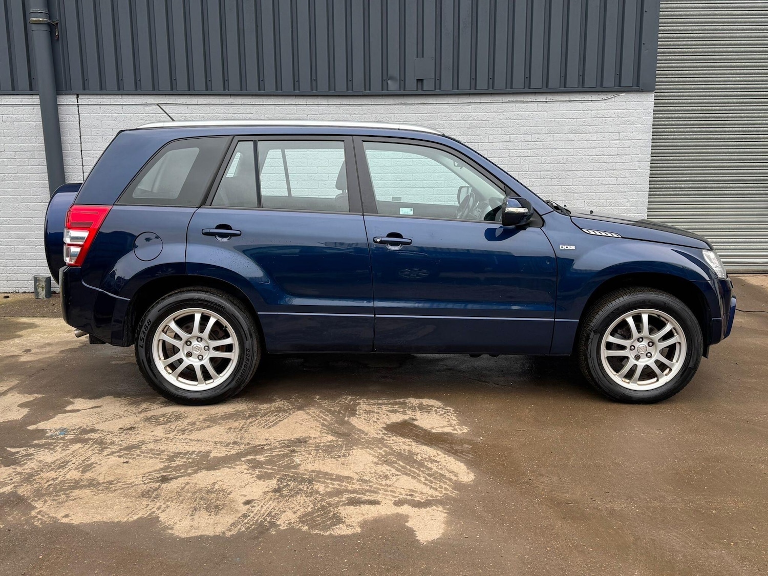 Used Suzuki Grand Vitara 2011 for sale - 77376124: Photo 7