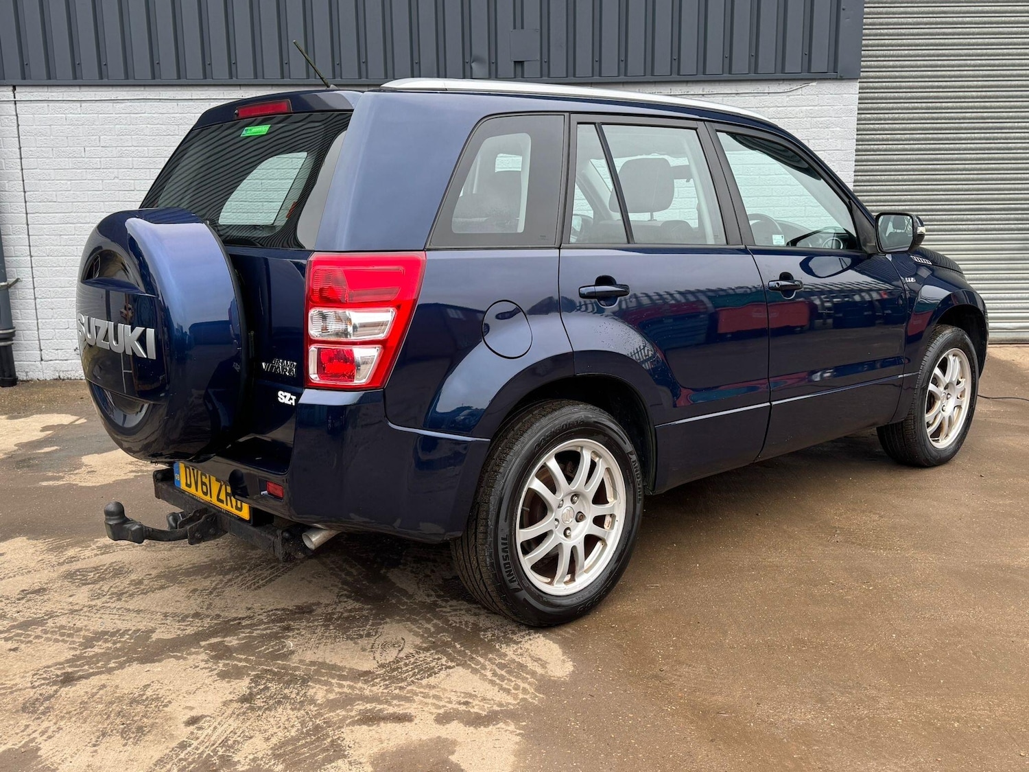 Used Suzuki Grand Vitara 2011 for sale - 77376124: Photo 8