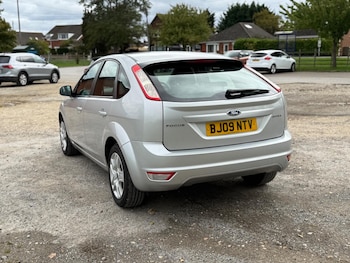 Used Ford Focus 2009 for sale - 76199943: Photo 3