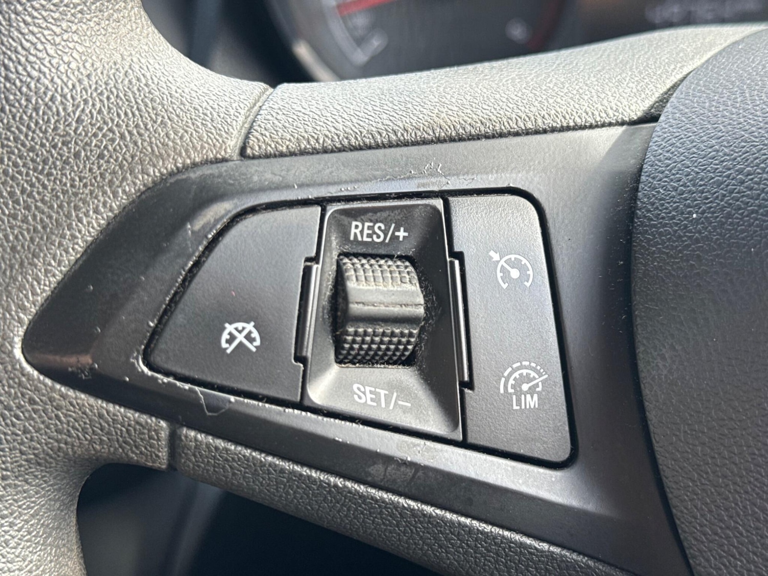 Used Vauxhall Viva 2016 for sale - 77737632: Photo 12