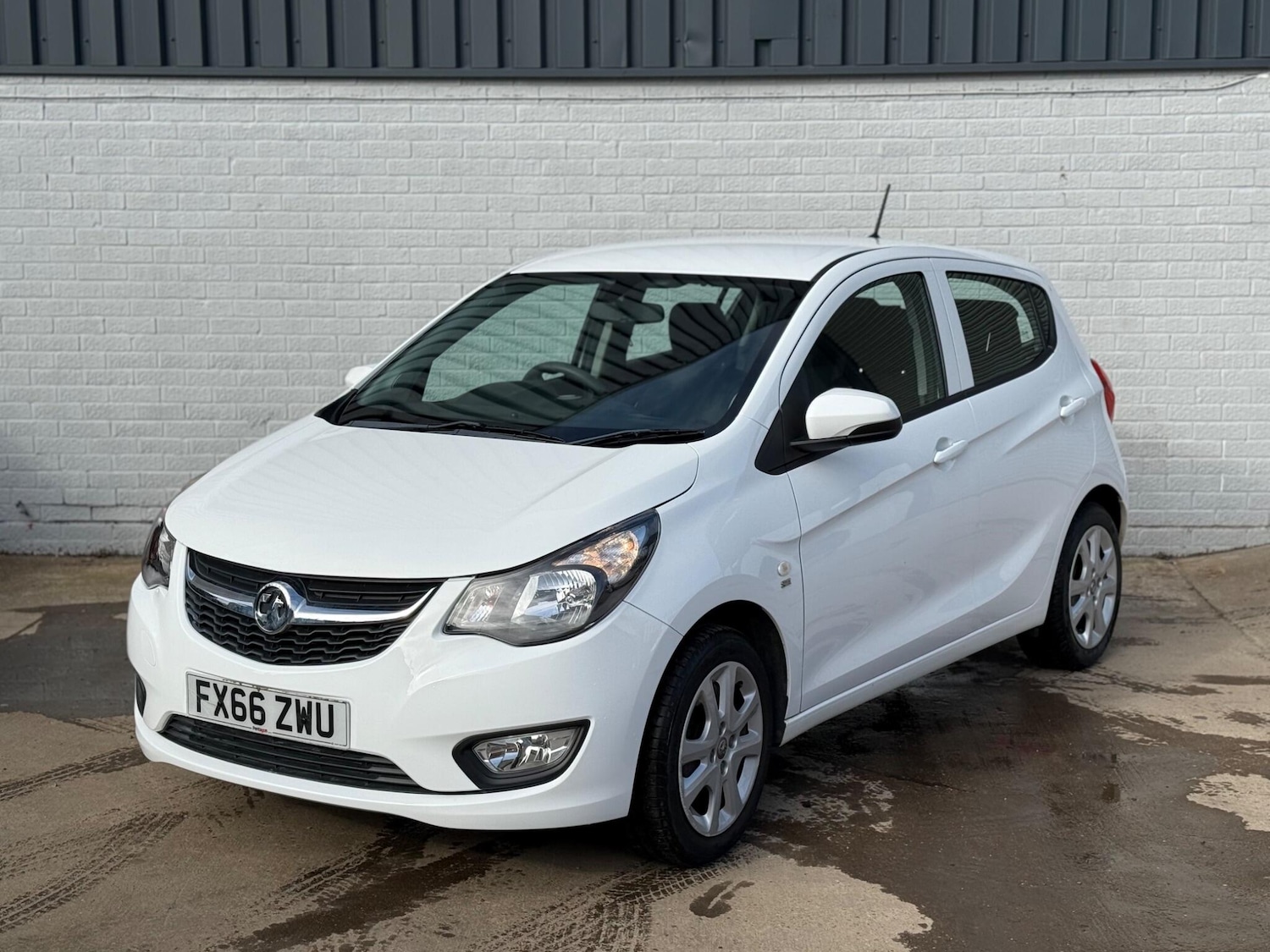 Used Vauxhall Viva 2016 for sale - 77737632: Photo 3