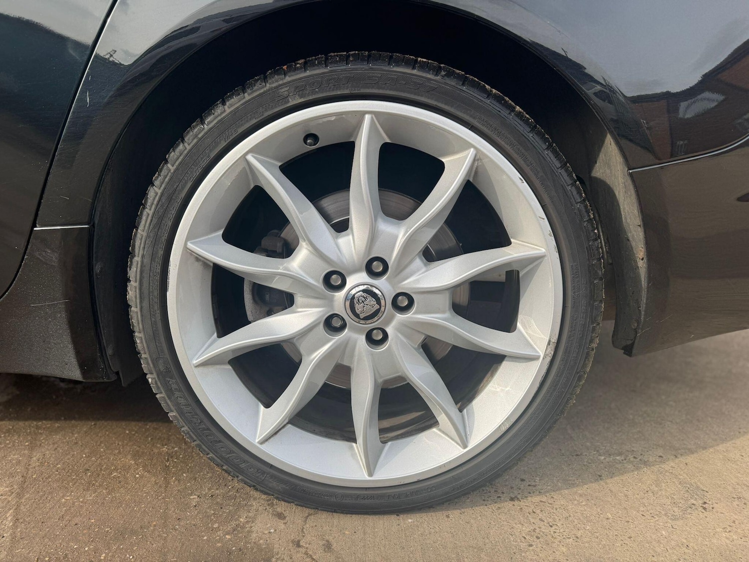 Used Jaguar XF 2012 for sale - 77993769: Photo 22