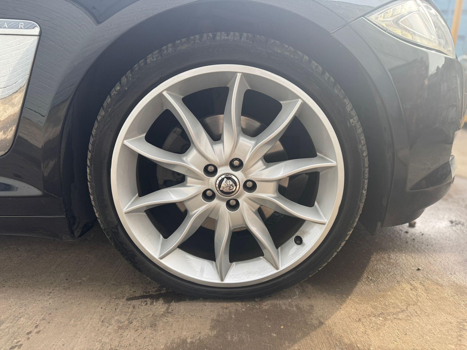 Used Jaguar XF 2012 for sale - 77993769: Photo 24