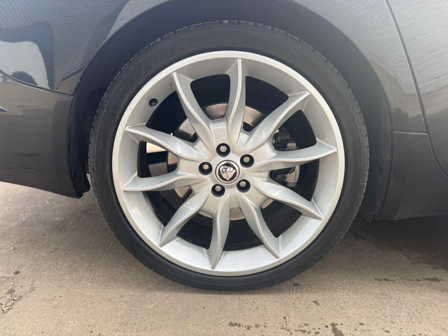 Used Jaguar XF 2012 for sale - 77993769: Photo 25