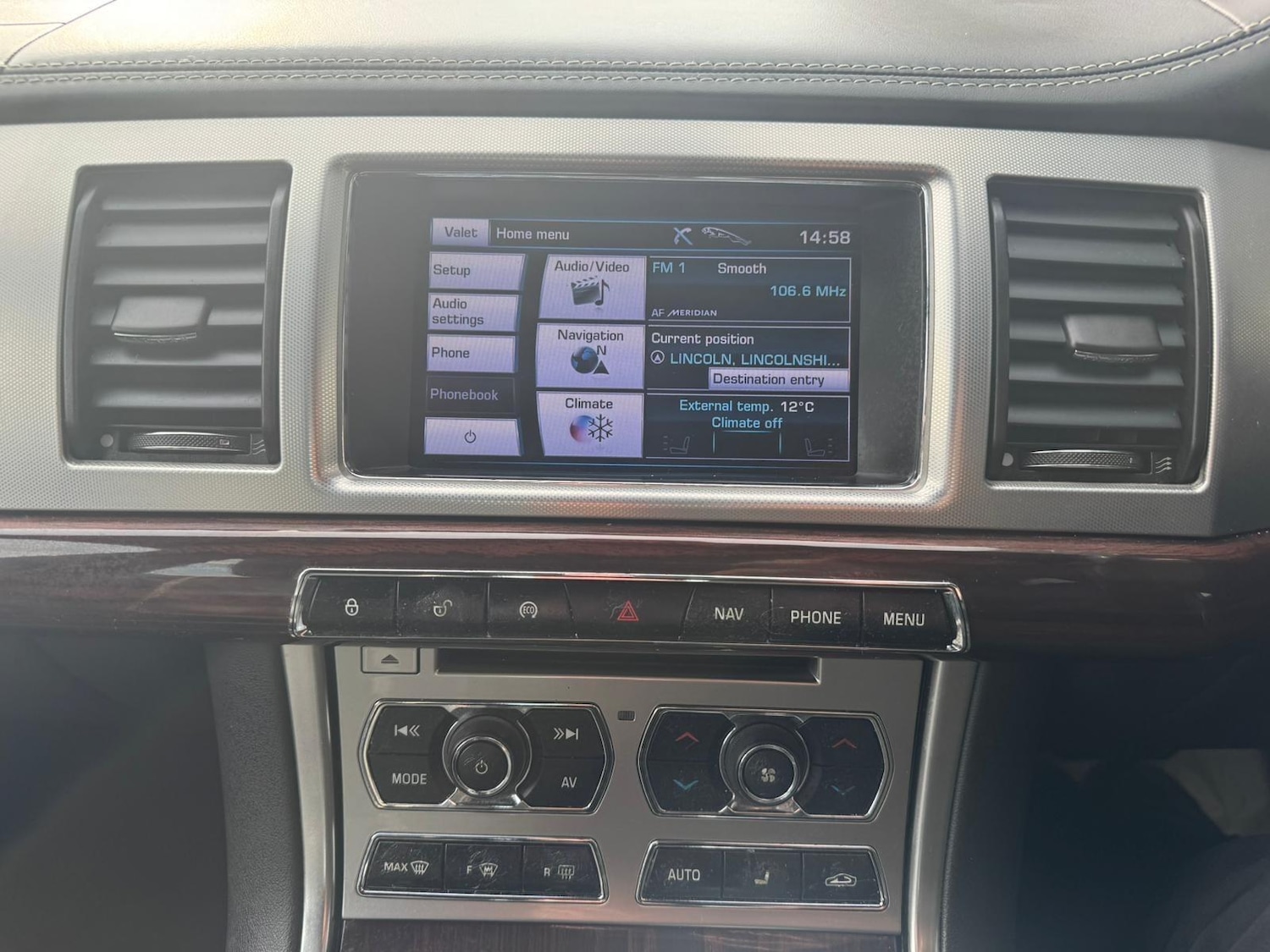 Used Jaguar XF 2012 for sale - 77993769: Photo 26