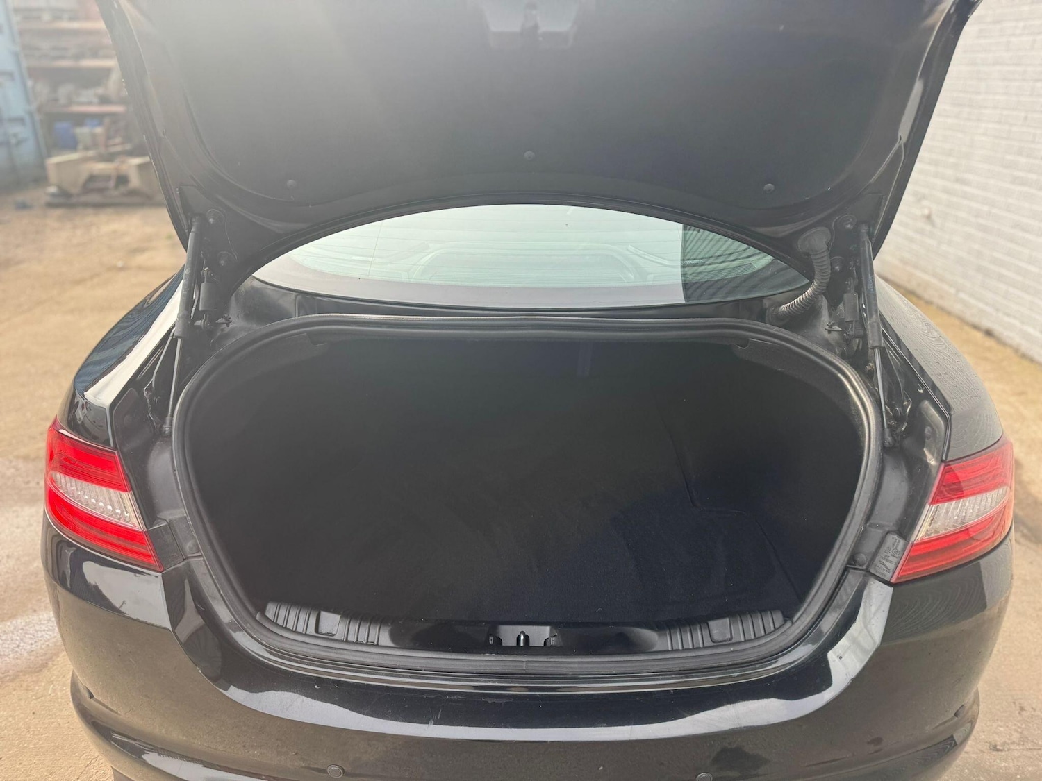 Used Jaguar XF 2012 for sale - 77993769: Photo 34