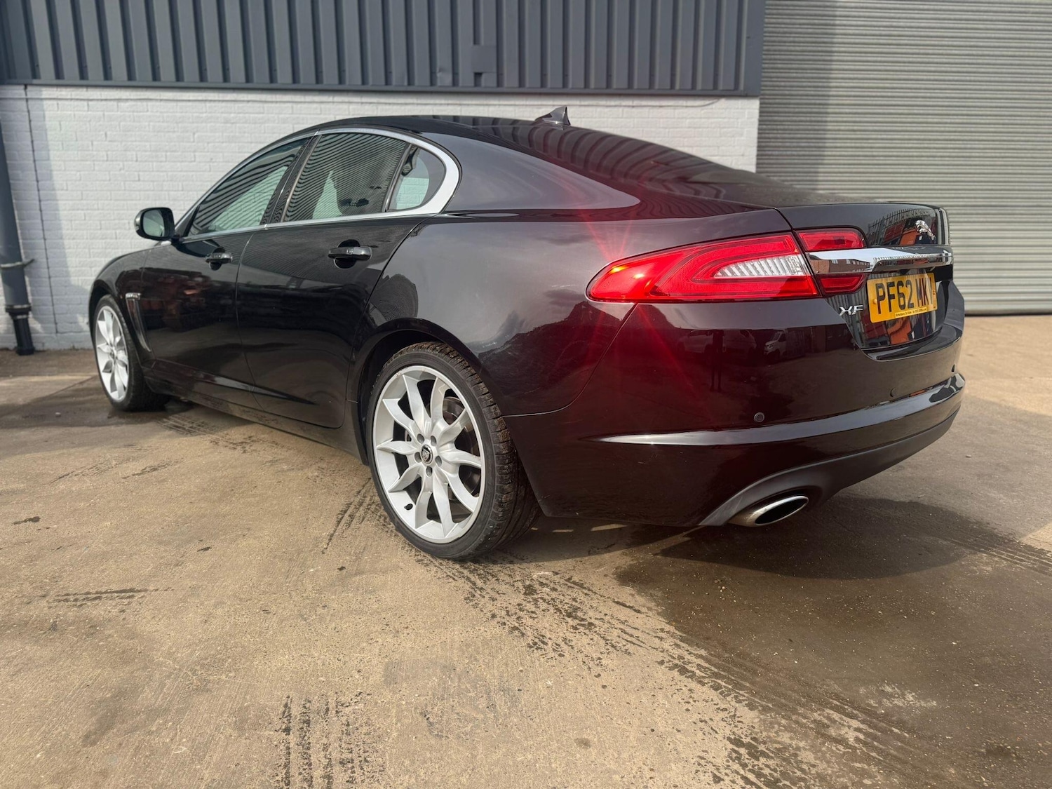 Used Jaguar XF 2012 for sale - 77993769: Photo 4