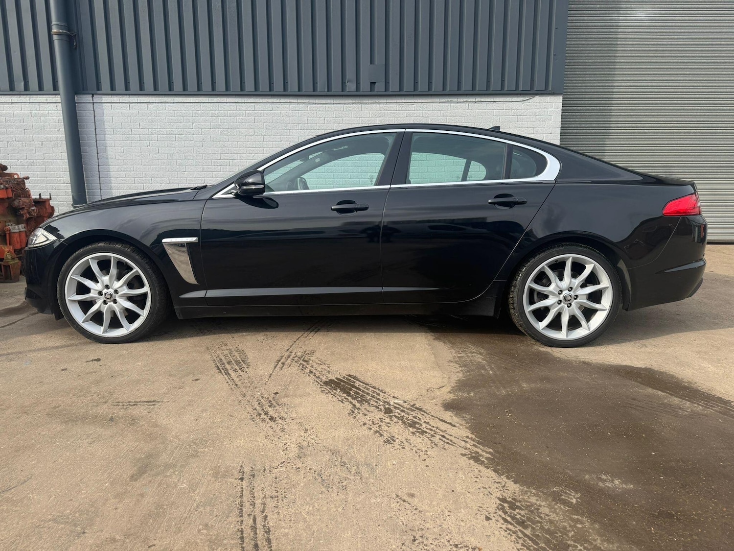 Used Jaguar XF 2012 for sale - 77993769: Photo 5