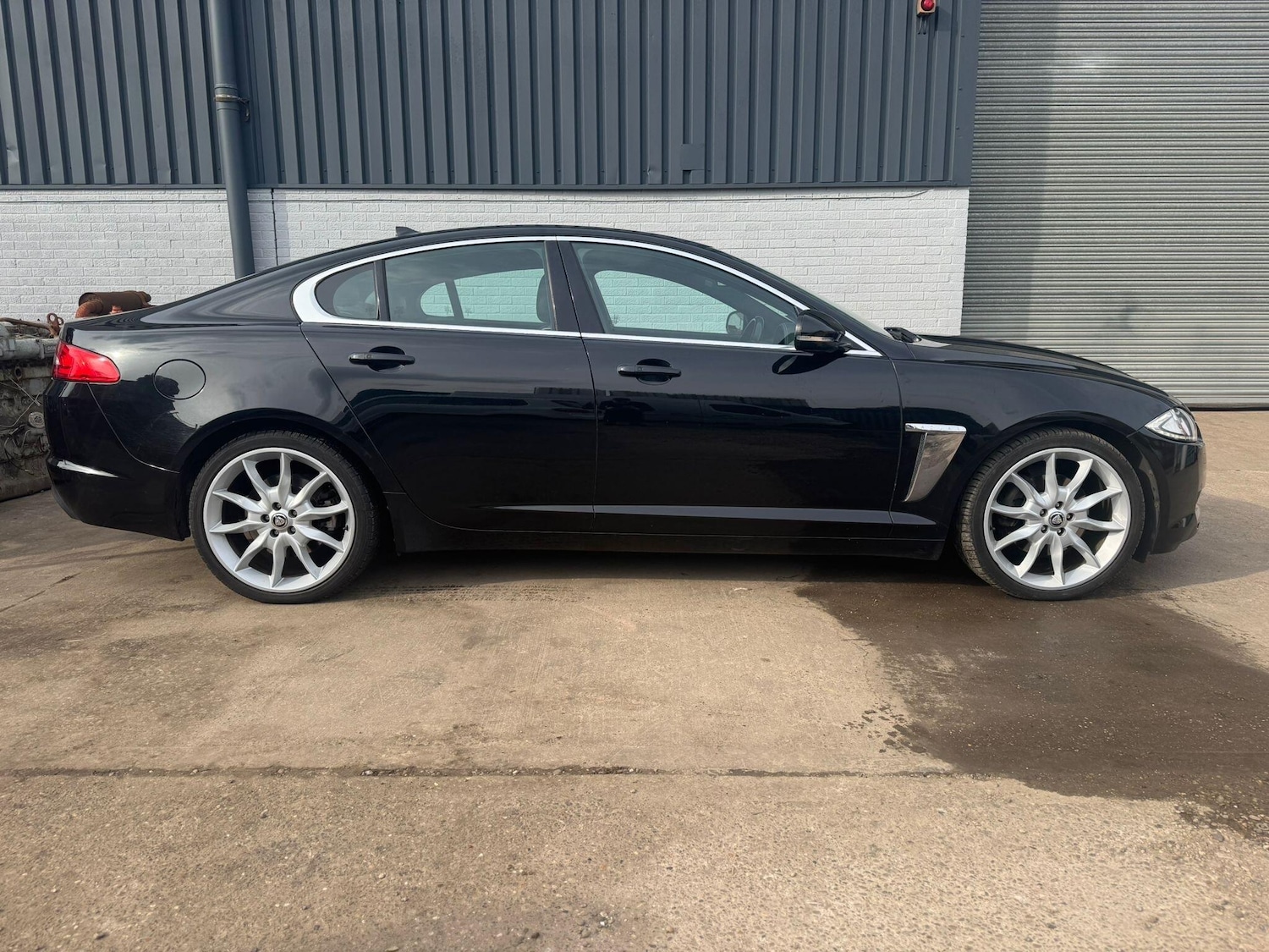 Used Jaguar XF 2012 for sale - 77993769: Photo 8