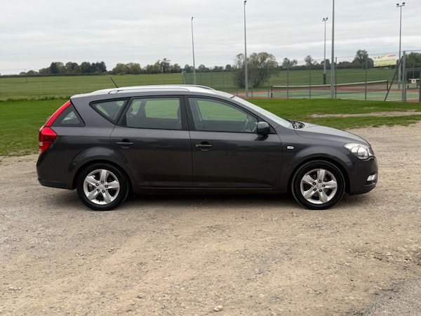 Used Kia Ceed 2012 for sale - 76283071: Photo 8