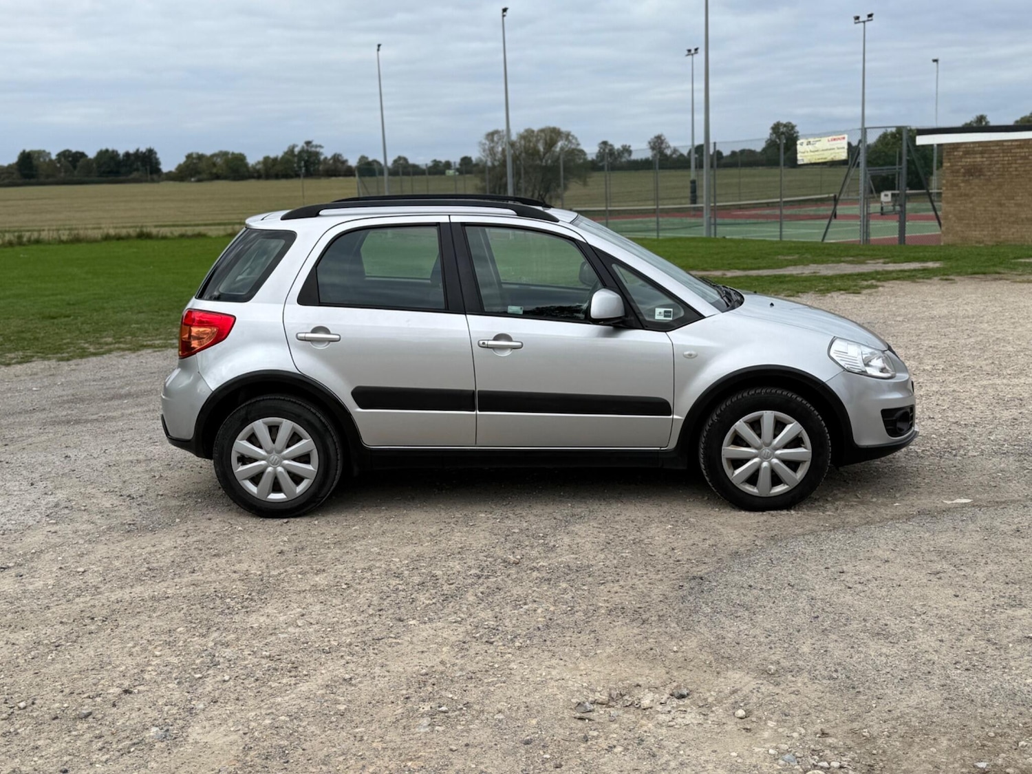 Used Suzuki SX4 2014 for sale - 76084335: Photo 6