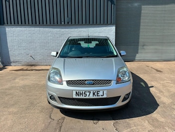 Used Ford Fiesta 2008 for sale - 79212933: Photo