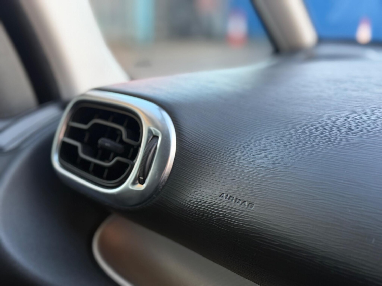 Used Citroen C3 Picasso 2012 for sale - 76801475: Photo 15