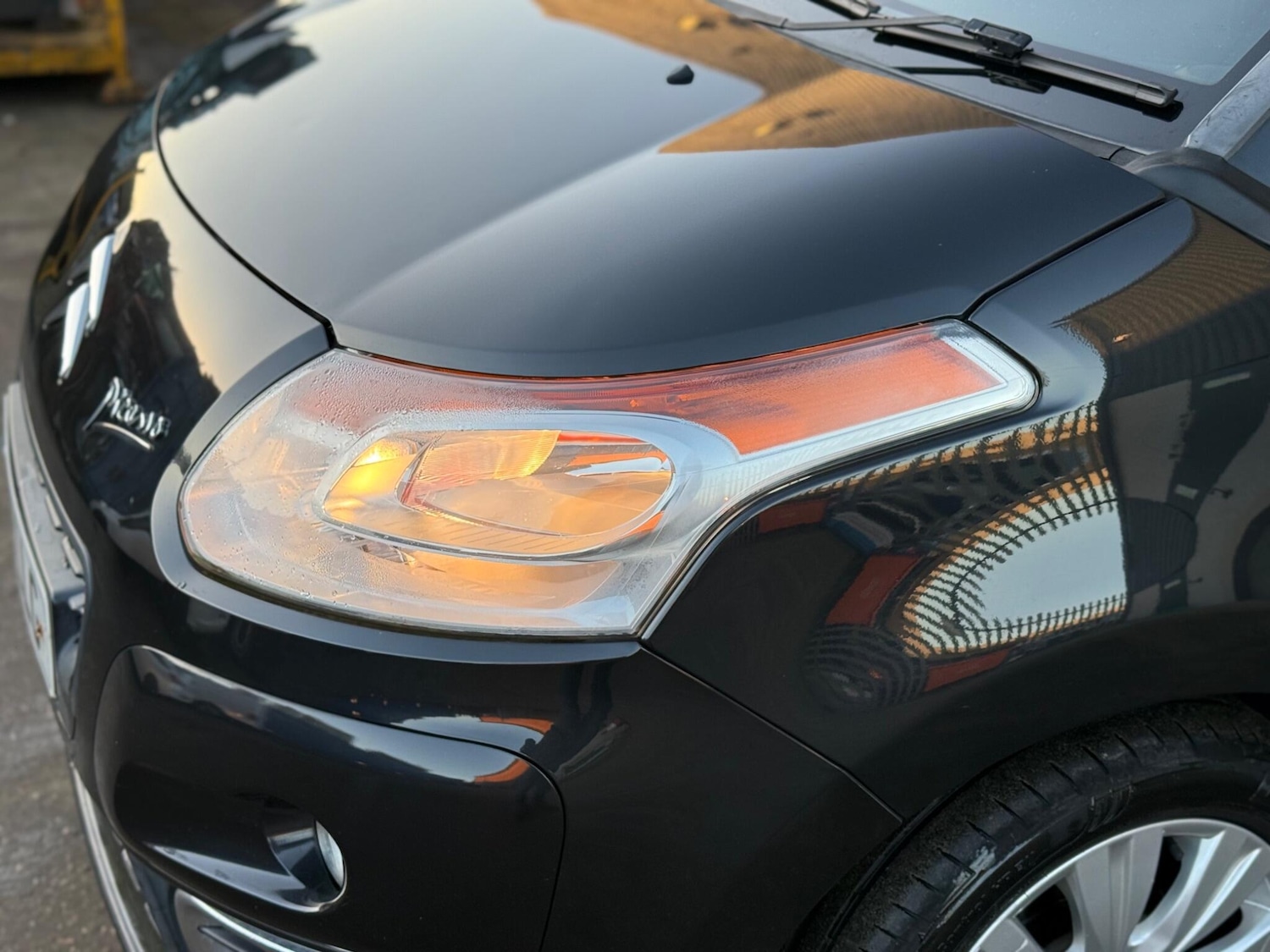 Used Citroen C3 Picasso 2012 for sale - 76801475: Photo 21