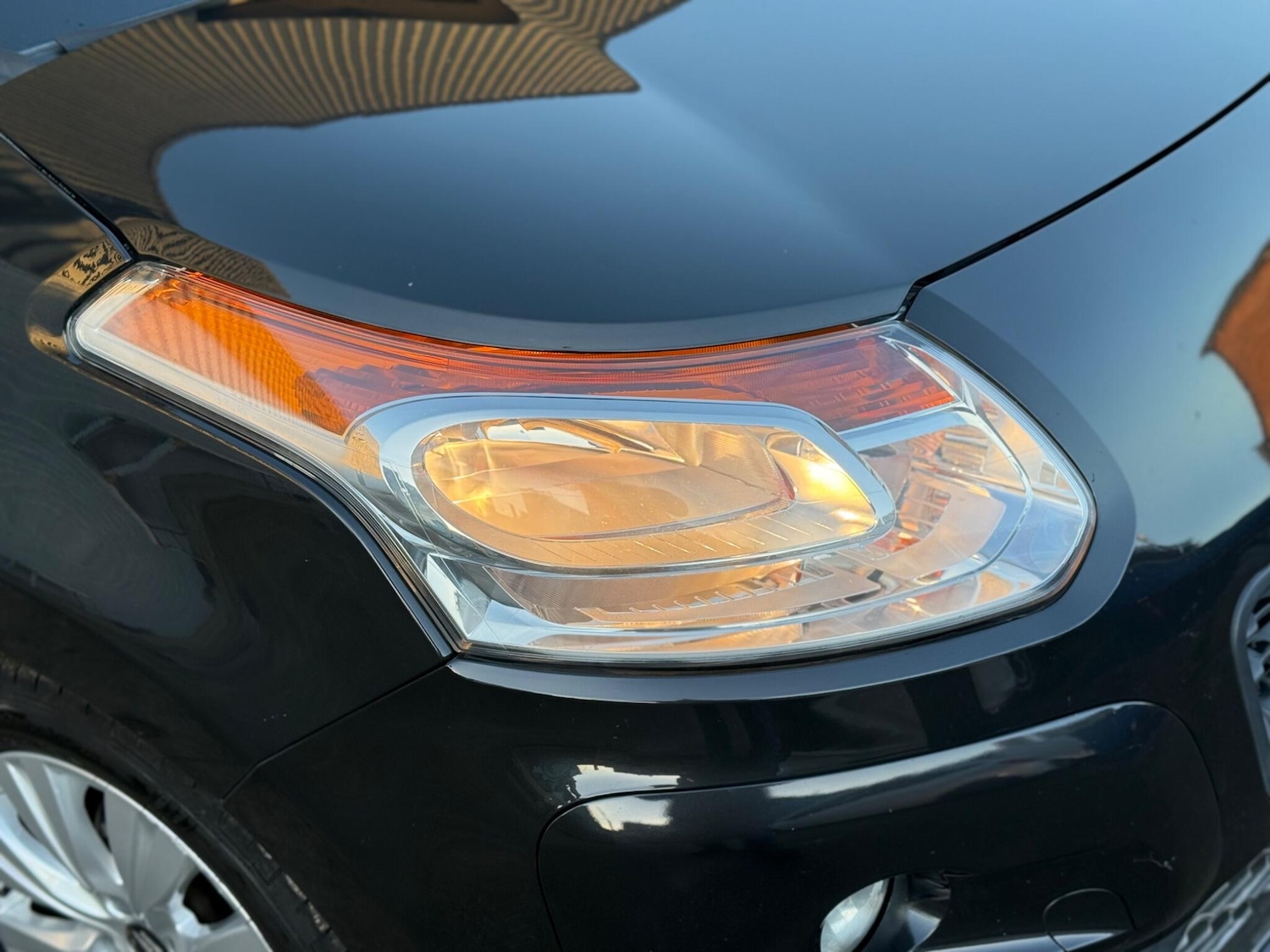 Used Citroen C3 Picasso 2012 for sale - 76801475: Photo 23