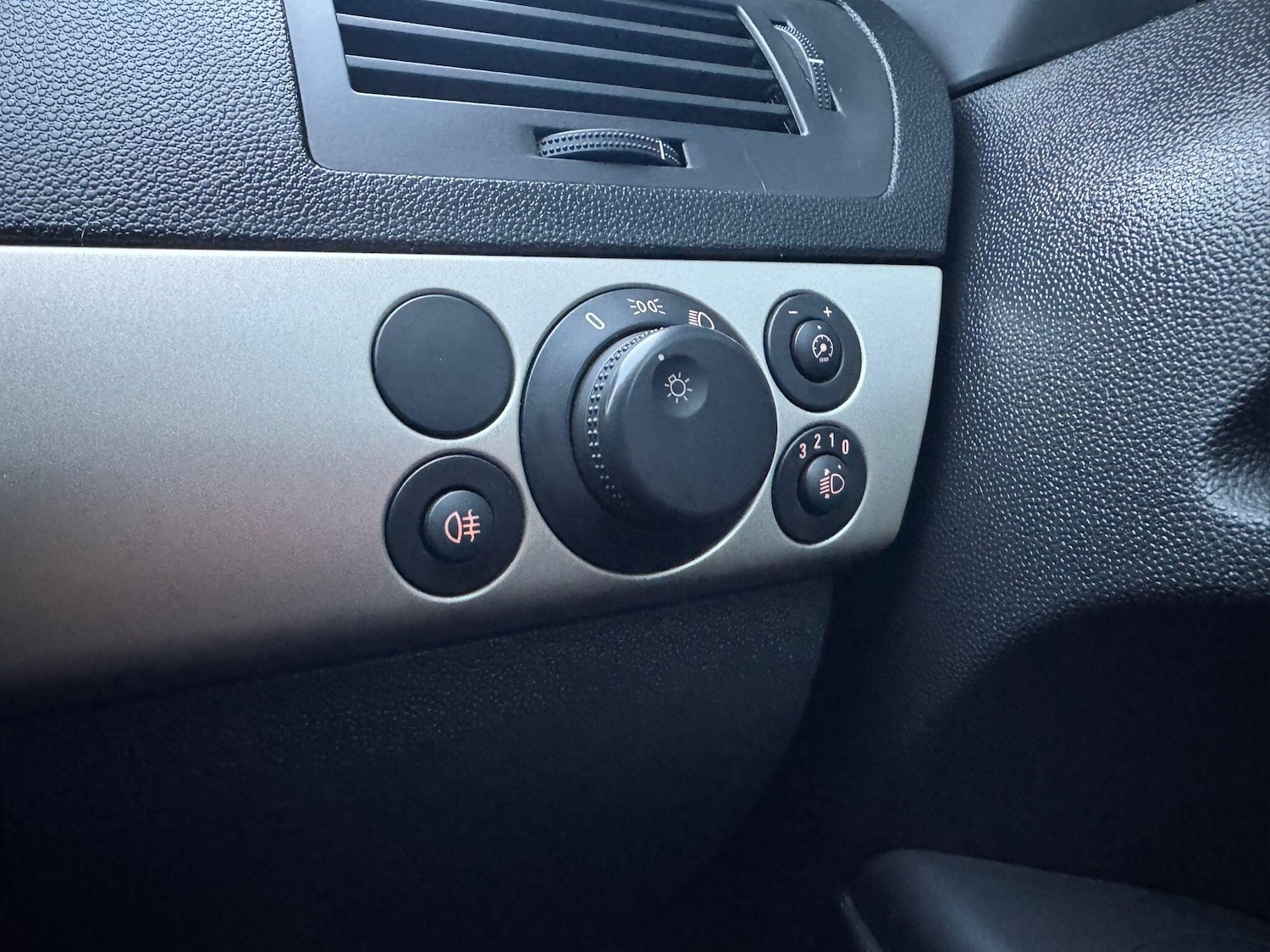 Used Vauxhall Astra 2007 for sale - 77824214: Photo 13