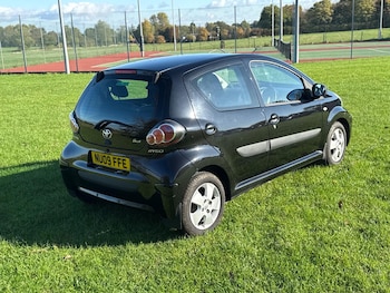 Used Toyota AYGO 2009 for sale - 76295787: Photo