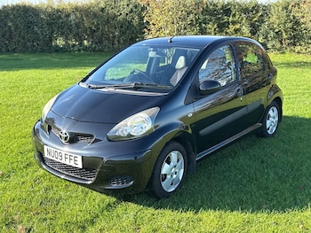 Used Toyota AYGO 2009 for sale - 76295787: Photo