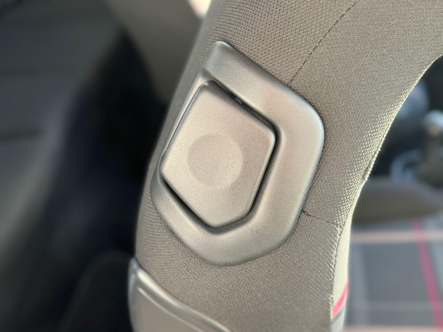 Used Peugeot 108 2016 for sale - 77359232: Photo 15