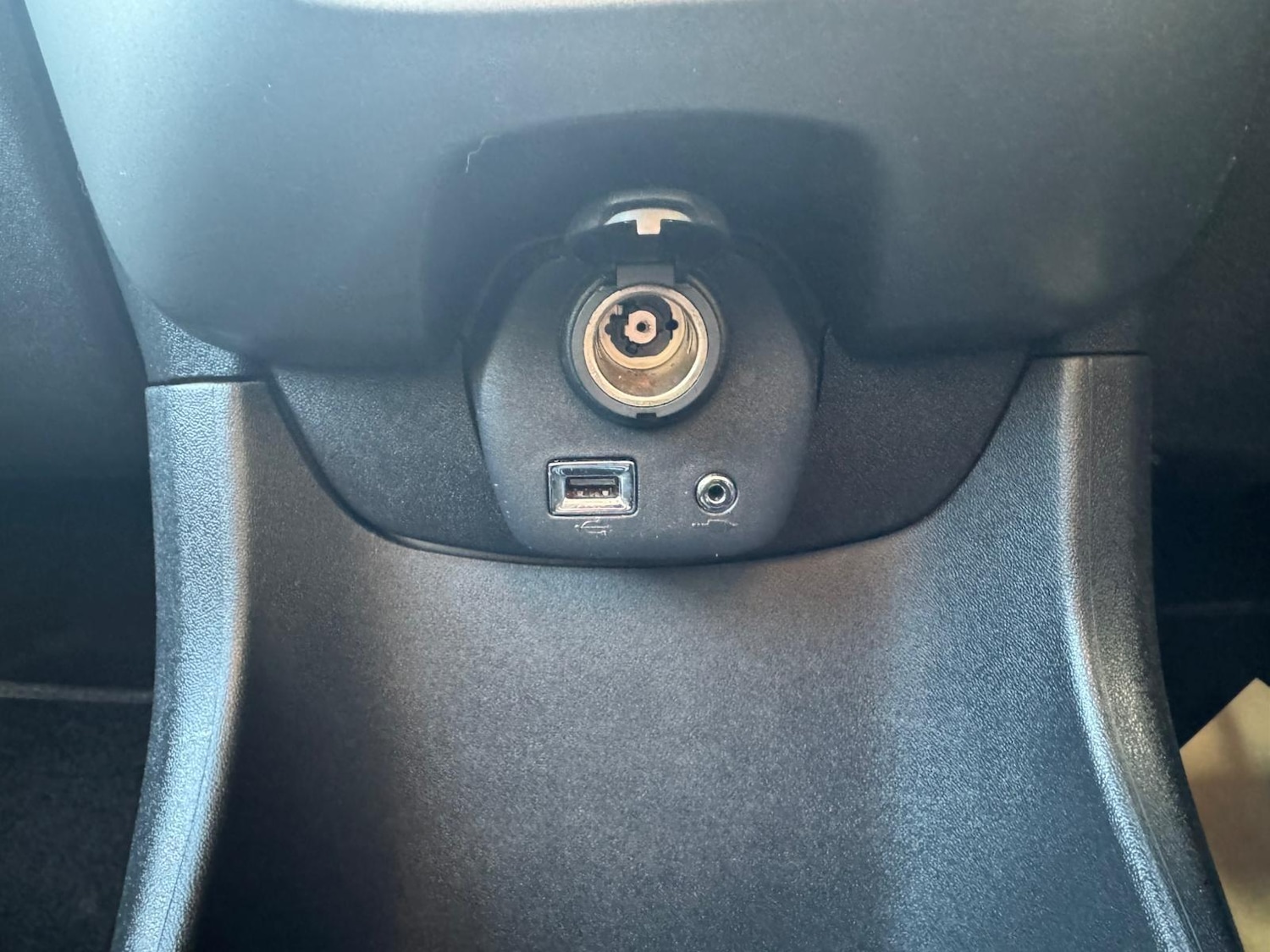 Used Peugeot 108 2016 for sale - 77359232: Photo 22