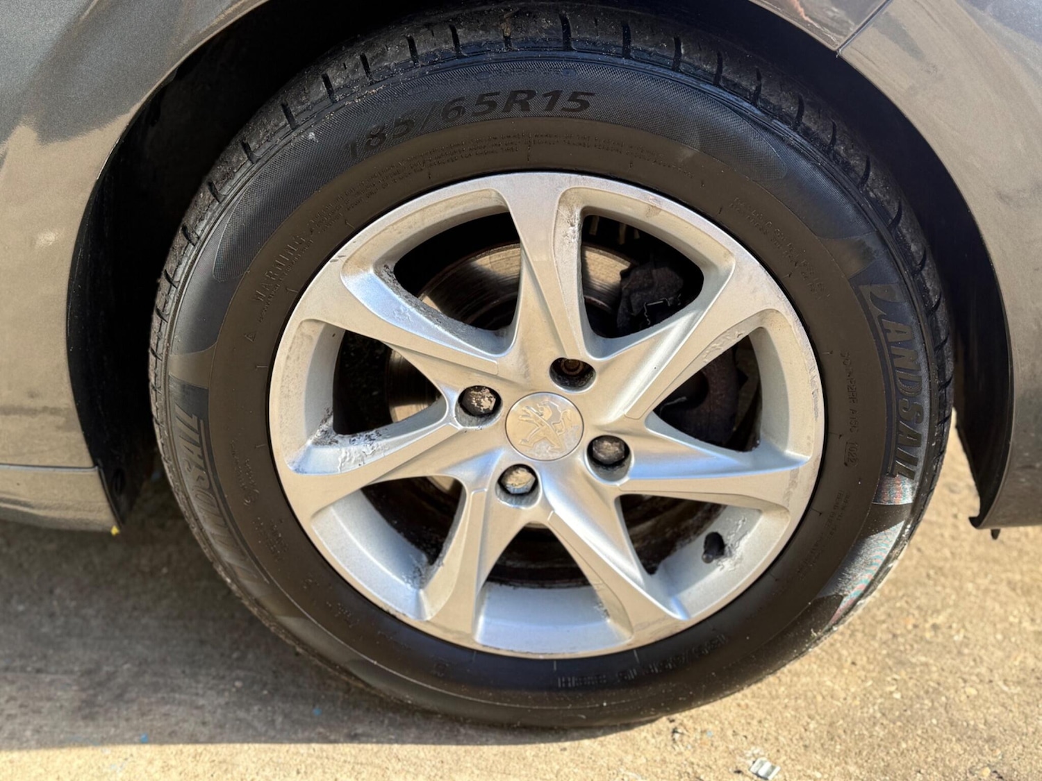Used Peugeot 208 2015 for sale - 76370737: Photo 22
