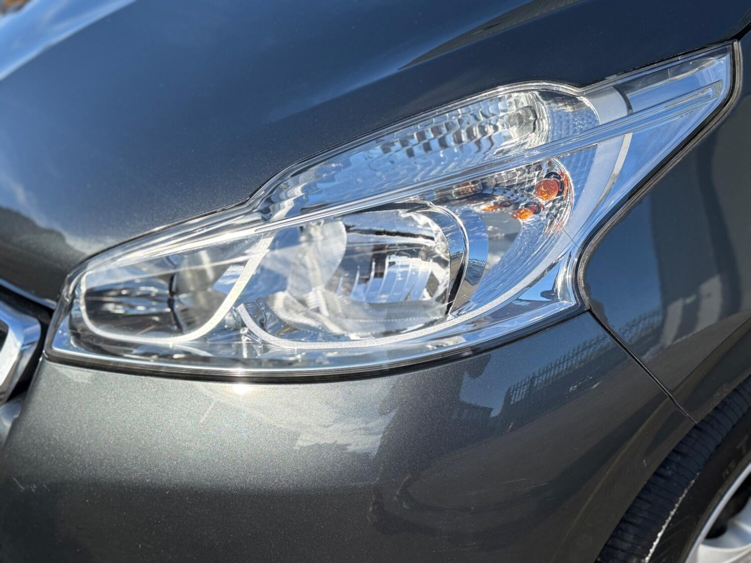 Used Peugeot 208 2015 for sale - 76370737: Photo 37