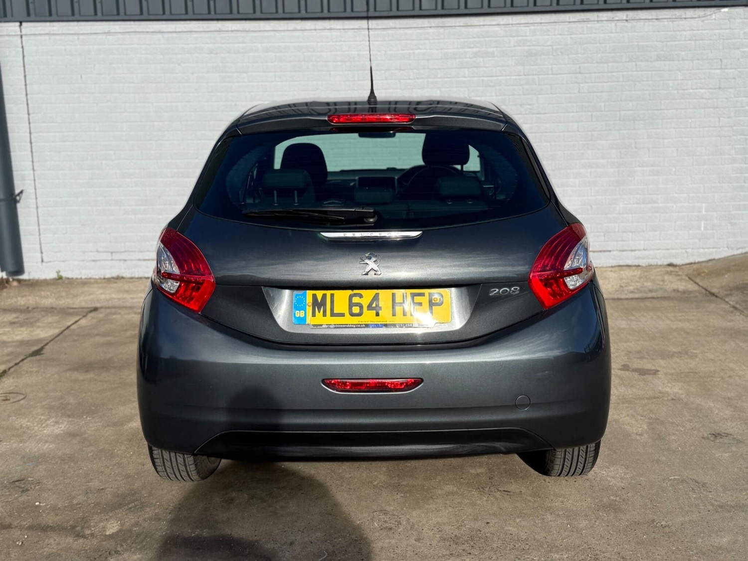 Used Peugeot 208 2015 for sale - 76370737: Photo 5
