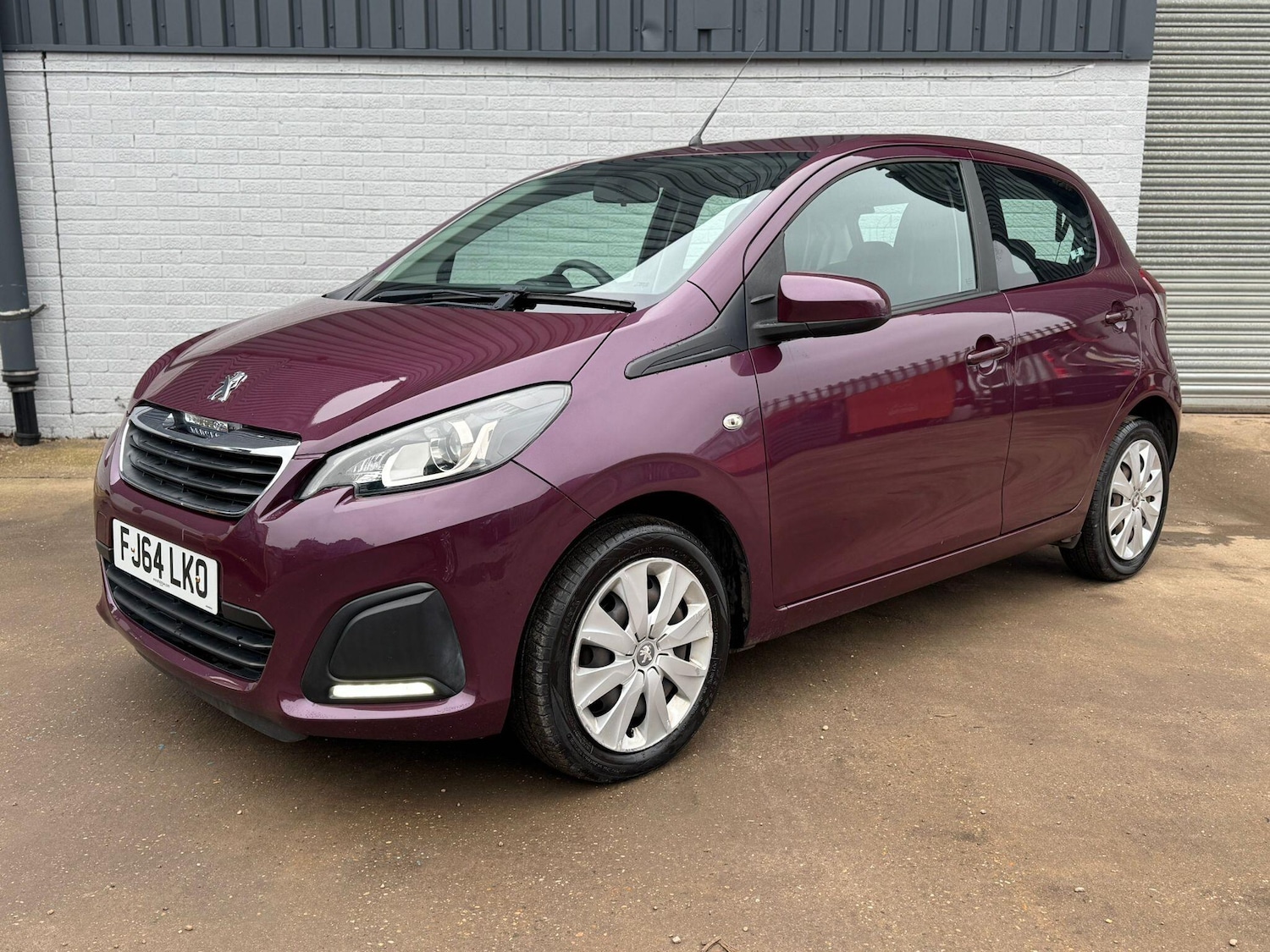 Used Peugeot 108 2015 for sale - 77331876: Photo 3