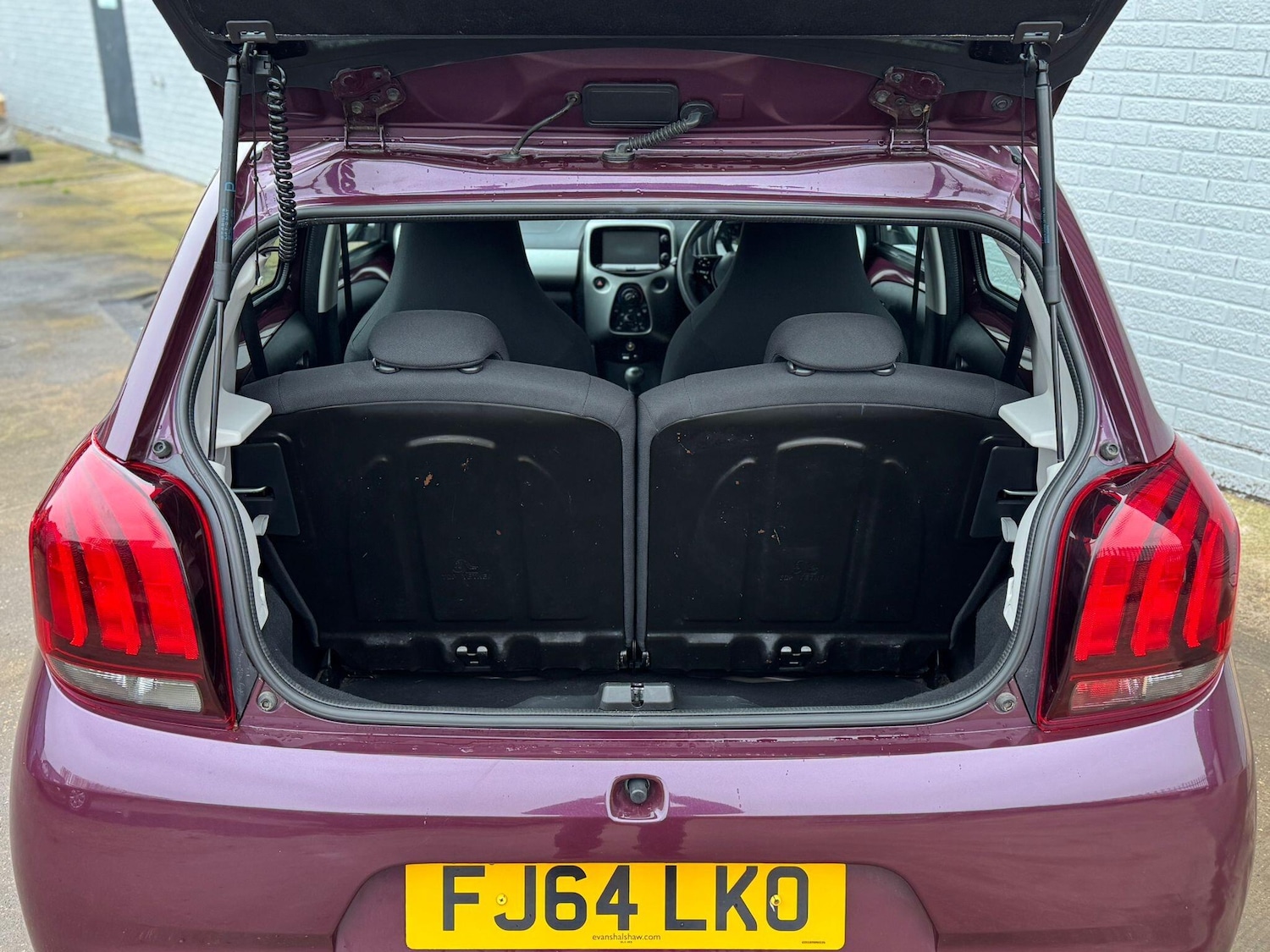 Used Peugeot 108 2015 for sale - 77331876: Photo 33