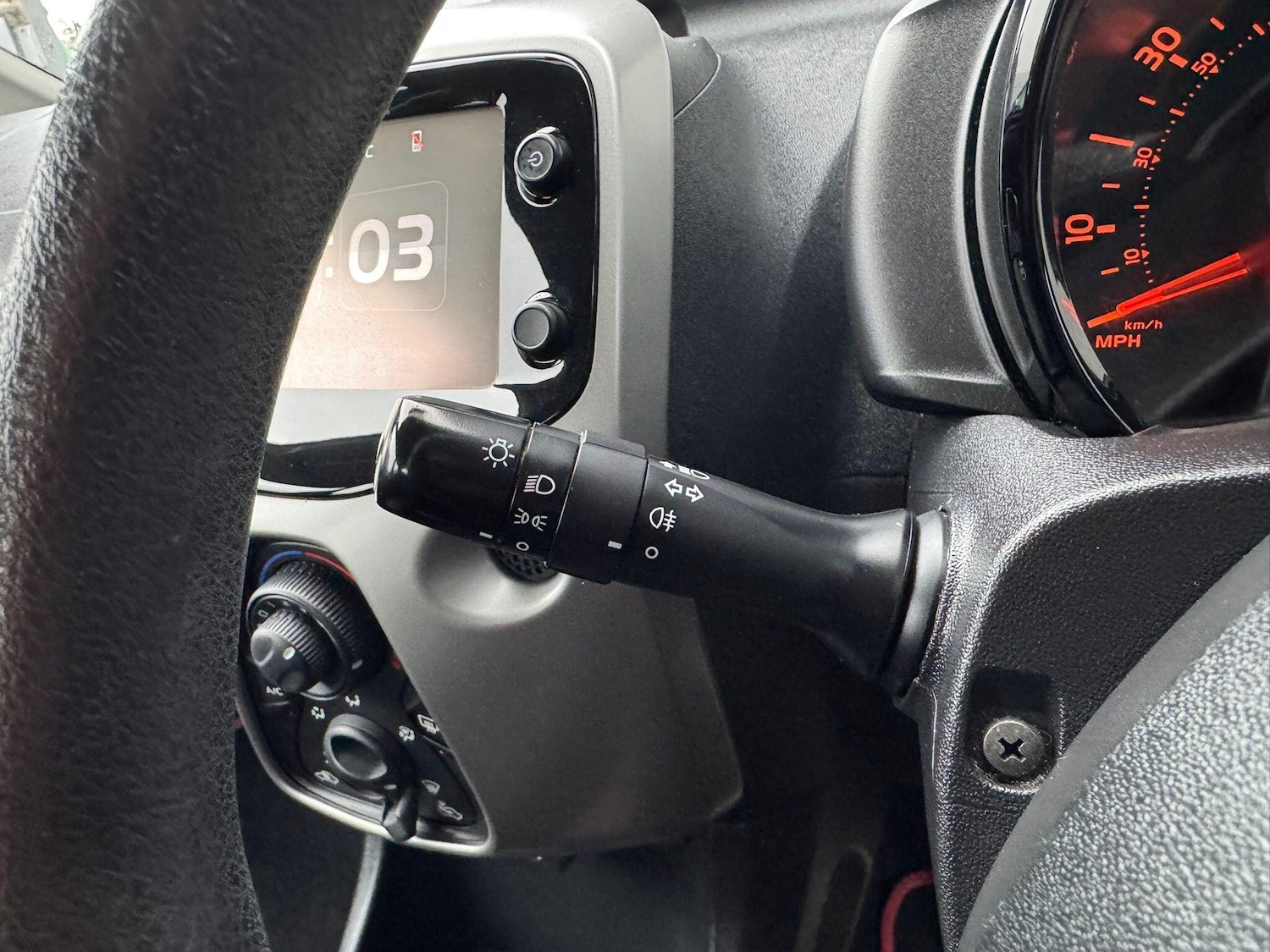 Used Peugeot 108 2015 for sale - 77331876: Photo 40