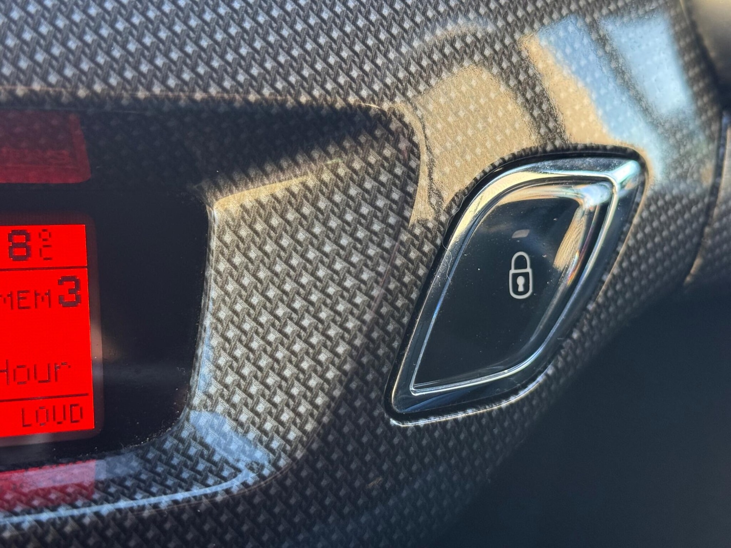 Used Citroen DS3 2013 for sale - 76800795: Photo 17