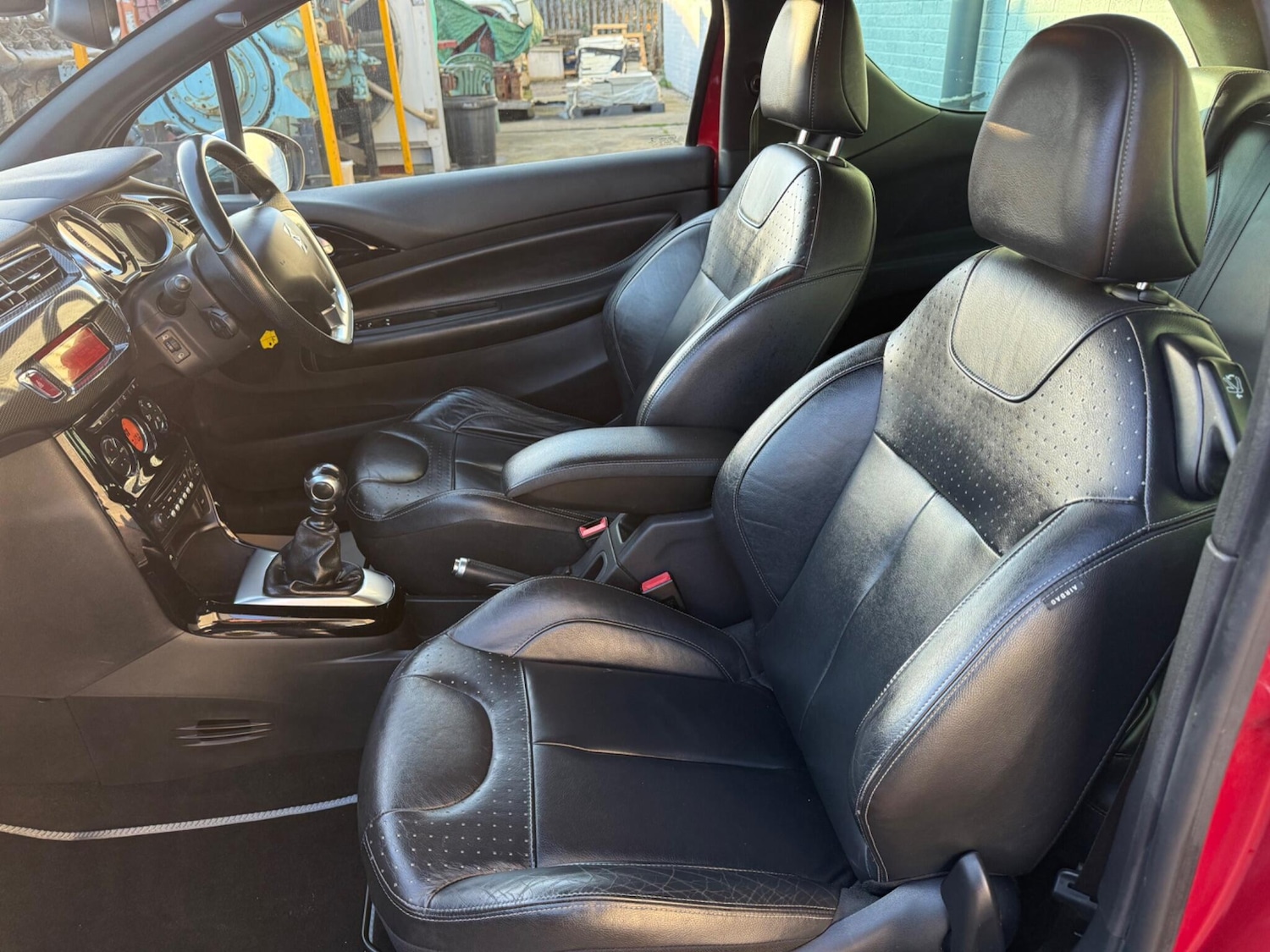 Used Citroen DS3 2013 for sale - 76800795: Photo 19