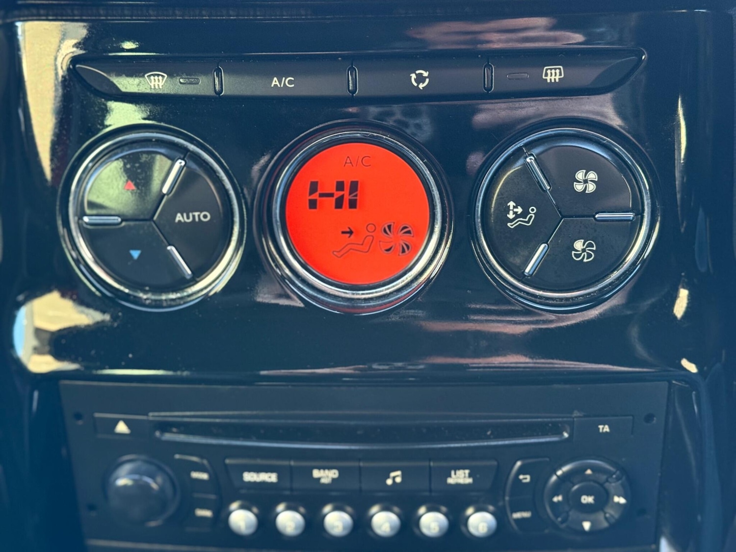 Used Citroen DS3 2013 for sale - 76800795: Photo 33